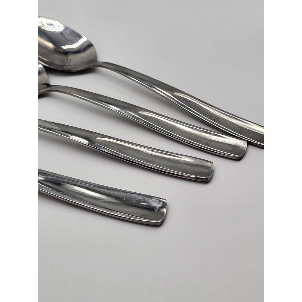 Mikasa Teaspoons 6.5" Stainless Steel Modern Classic Set of 8 - Picture 7 of 7